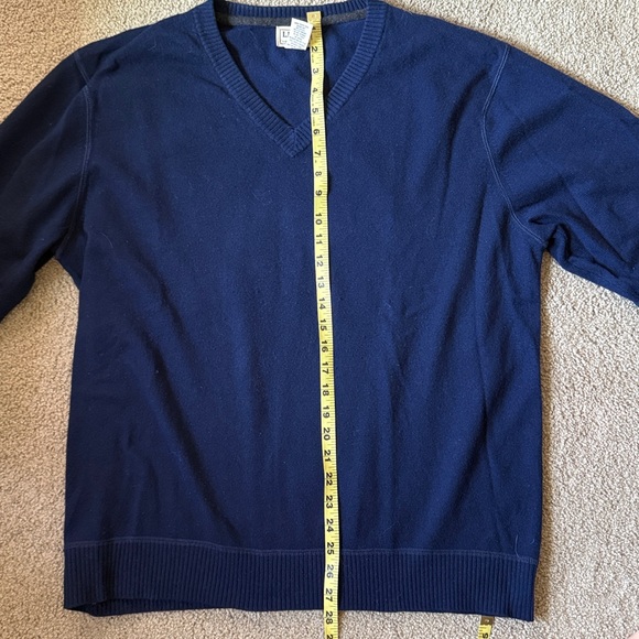 L L Bean Navy Blue V-Neck Cashmere Sweater, L - Picture 8 of 8